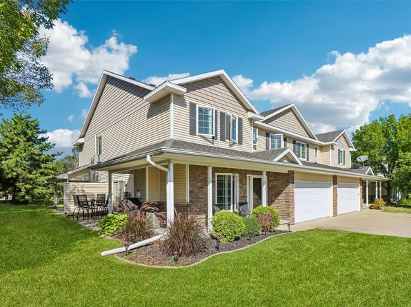 2722 NW 154th Ct, Clive, IA 50325