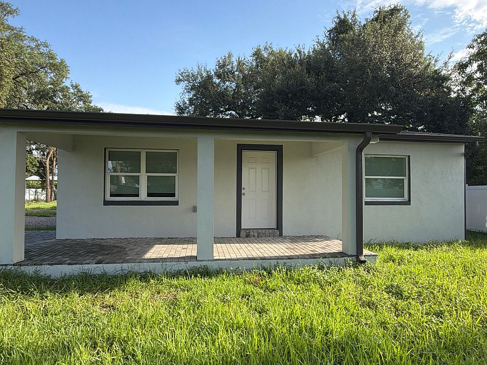 1st image of 4902 El Camino Blanco St