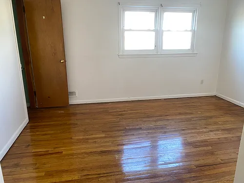 209-211 Paterson Ave #2 Photo 1