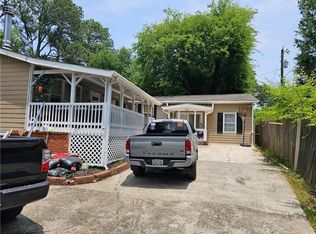 536 Stell Rd, Woodstock, GA 30188