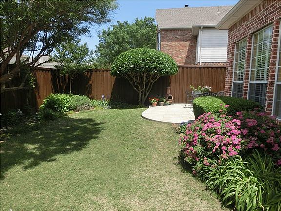 3rd image of 8813 Shepard Dr