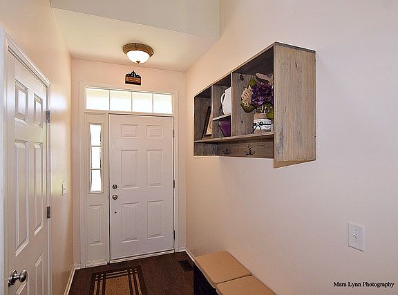 3rd image of 550 Gunnison Ct #550