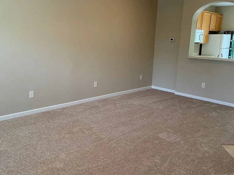 27 Canary Ct — Photo 5