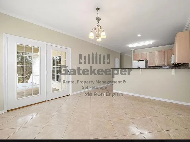 408 Saint Dunstans Ct — Photo 6