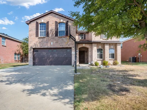2456 Arroyo Springs Dr, Grand Prairie, TX 75052