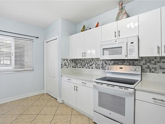 5th image of 7804 Regal Heron CIR #204