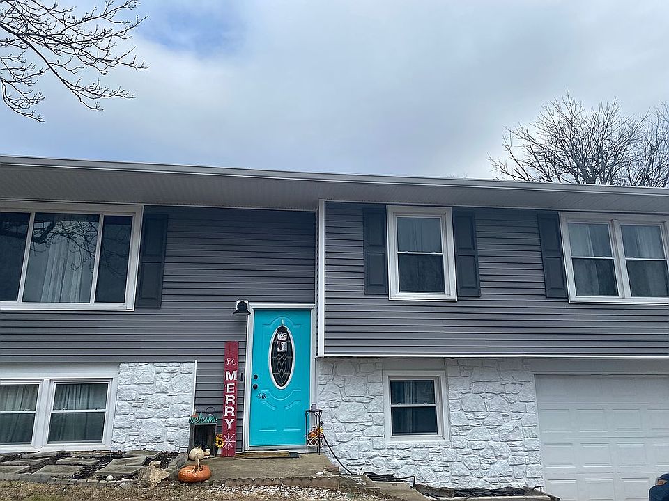 1st image of 120 E Renee Dr