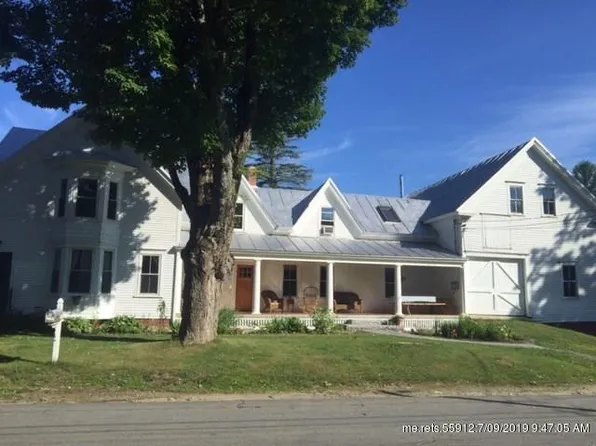 23 Salem Rd, Kingfield, ME 04947