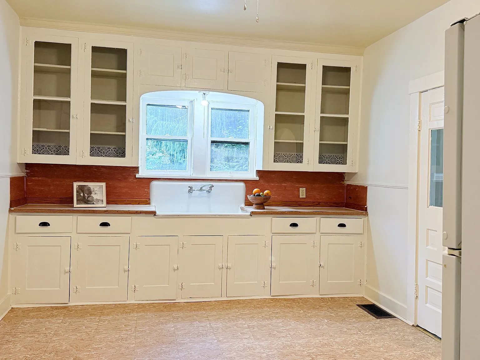 2 bed, 1000 sqft, $1,100 — Photo 2