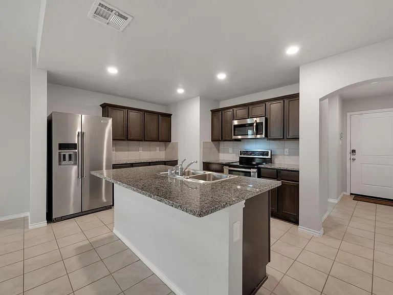 2415 Anton Dr — Photo 4