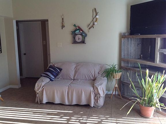 4th image of 5216 Mariposa Dr NW