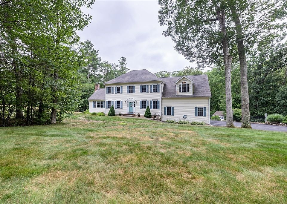 2nd image of 37 Cow Pond Brook Rd