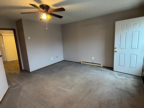 3rd image of 827 Merrick Ave #B-3