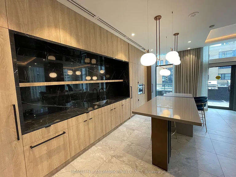 252 Church St #2501 — Photo 25
