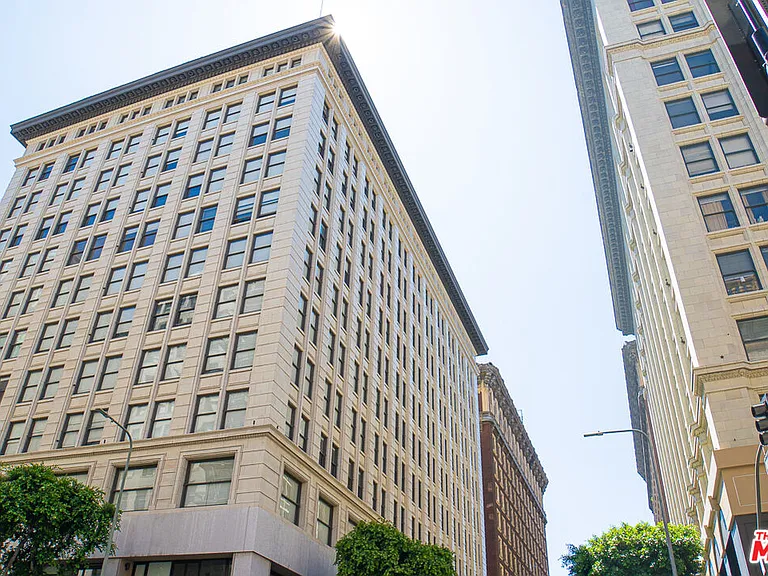 460 S Spring St #512 — Photo 44