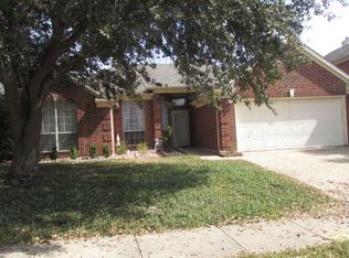 5916 Rushing Creek Ct, Haltom City, TX 76137