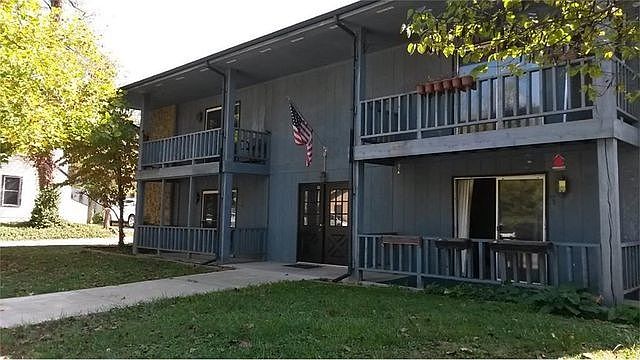 2nd image of 161 W Main St