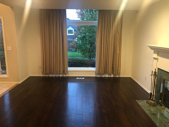 4th image of 17208 SE Fisher Dr