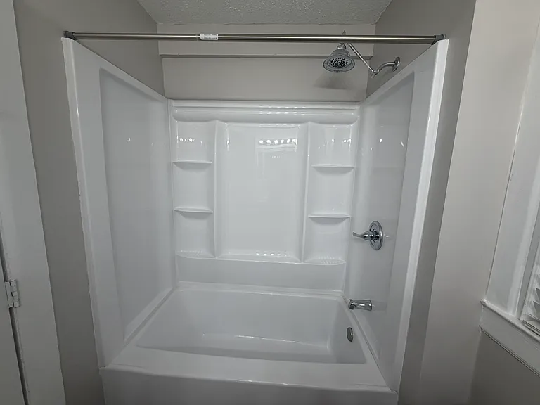 801 Lawsonville Ave — Photo 11