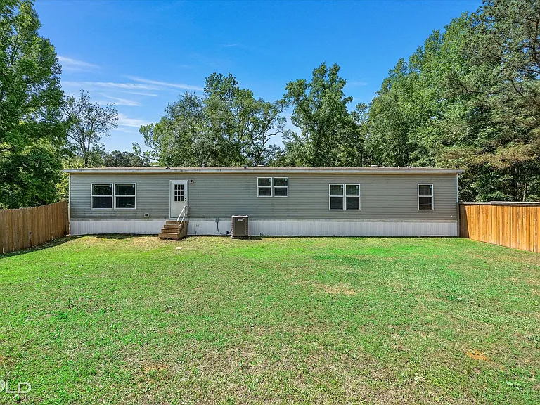 2153 Highway 2 — Photo 10