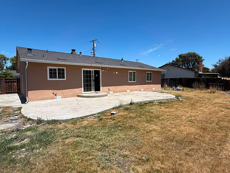 6958 Darian Ct — Photo 19