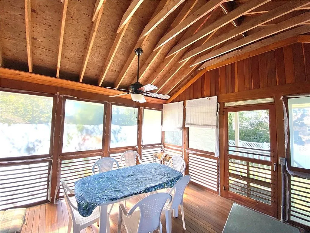 2 bed, 2.0 bath, 1000 sqft, $1,800 — Photo 4