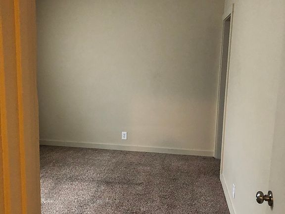 5th image of 15 S Main St APT 3