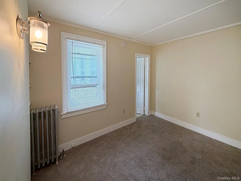 111 N Main St — Photo 10