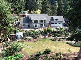 11210 99th Ave SW, Vashon, WA 98070