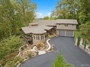 1003 Berry Ln, Edwardsville, IL 62025