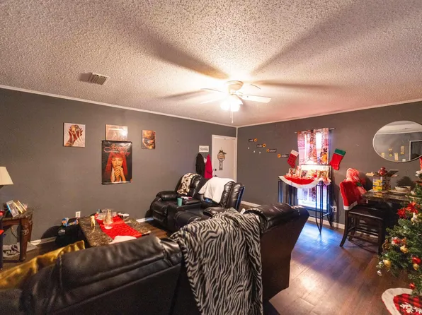 2116 W 38th St, North Little Rock, AR 72118