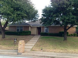 549 Sapling Way, Desoto, TX 75115