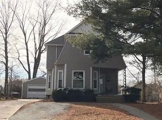 809 W Carroll St, Macomb, IL 61455