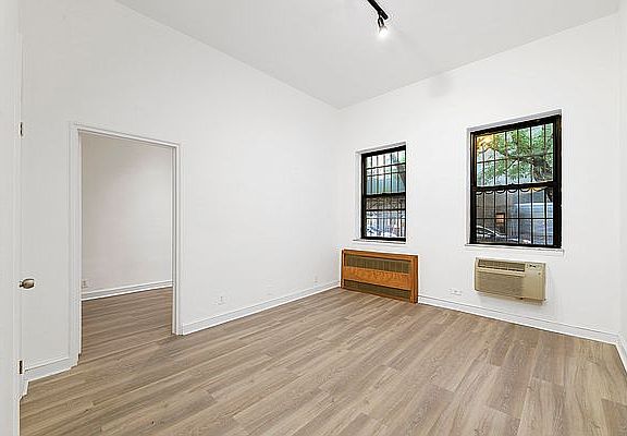 2nd image of 340 W 48th St #1D