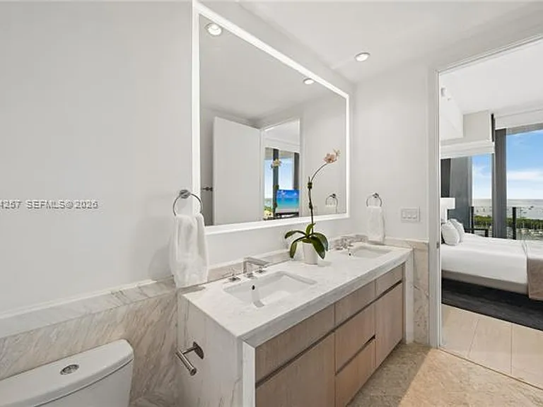 2831 S Bayshore Dr #CU-1701 — Photo 39