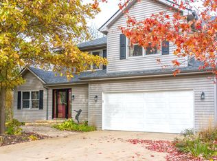 1006 Ruth Ct, Marengo, IL 60152