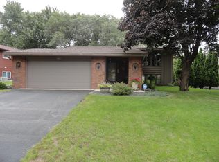 10867 Butternut St NW, Coon Rapids, MN 55448