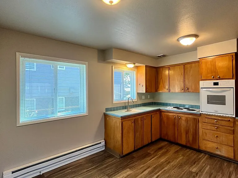 The Rivercrest Apartments by Star Metro — Photo 6