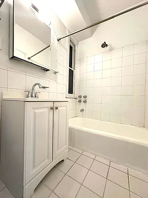 Rented by Waverly Realty Associates | media 15