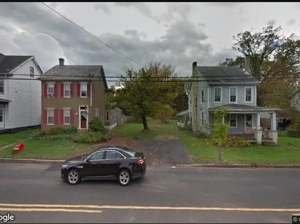 2318 E High St, Pottstown, PA 19464