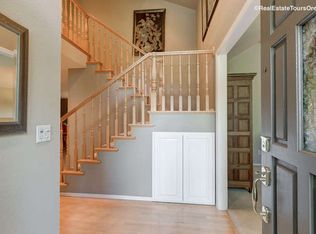 242 N Lotus Isle Dr, Portland, OR