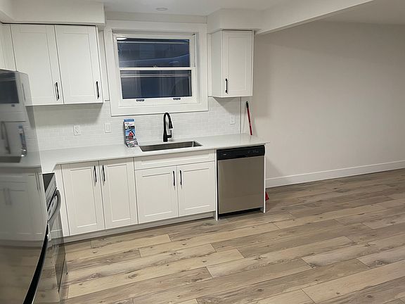 3rd image of 65 Dillabough St #1