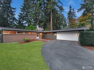 16230 NE 24th St, Bellevue, WA 98008