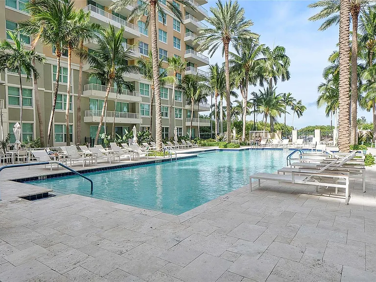 625 Casa Loma Blvd #1608 — Photo 33
