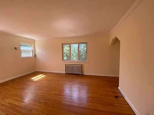 Rented by MQ Realty LLC | media 4