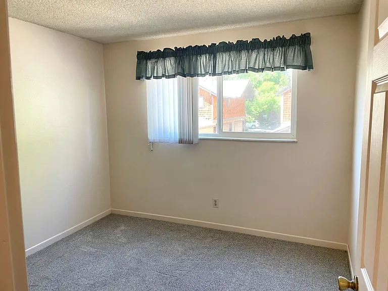 1237 Dillon Way — Photo 15
