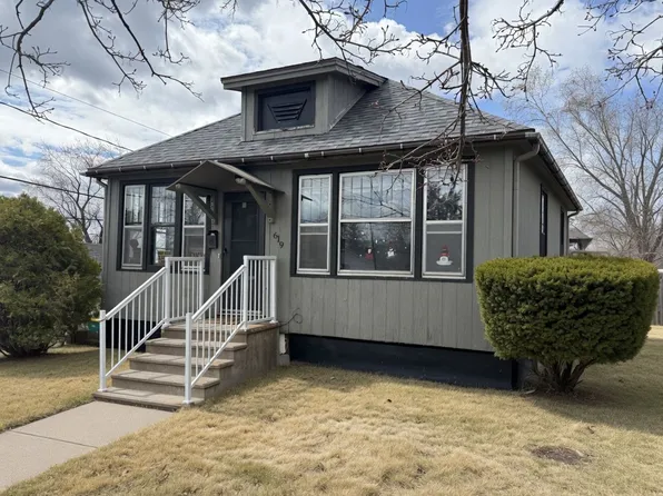 619 N 18th Ave E, Duluth, MN 55812