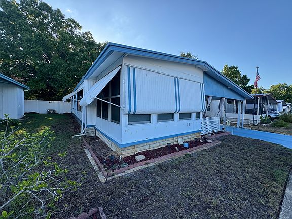5th image of 9109 Rawlins Ave