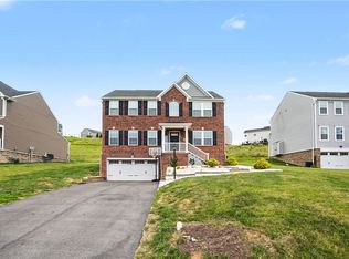 370 Greene Dr, Clairton, PA 15025