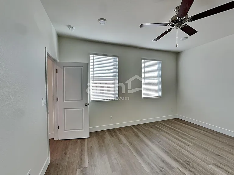 525 Speckled Orchid Pl — Photo 9